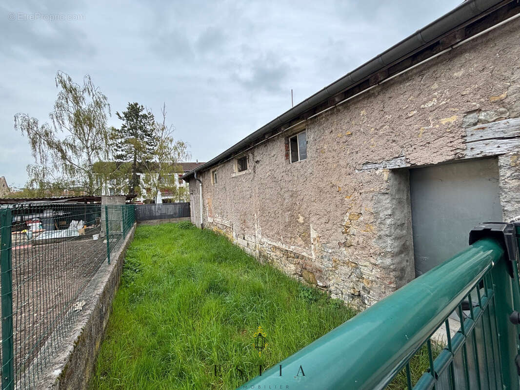 Maison à SAINT-NICOLAS-DE-PORT