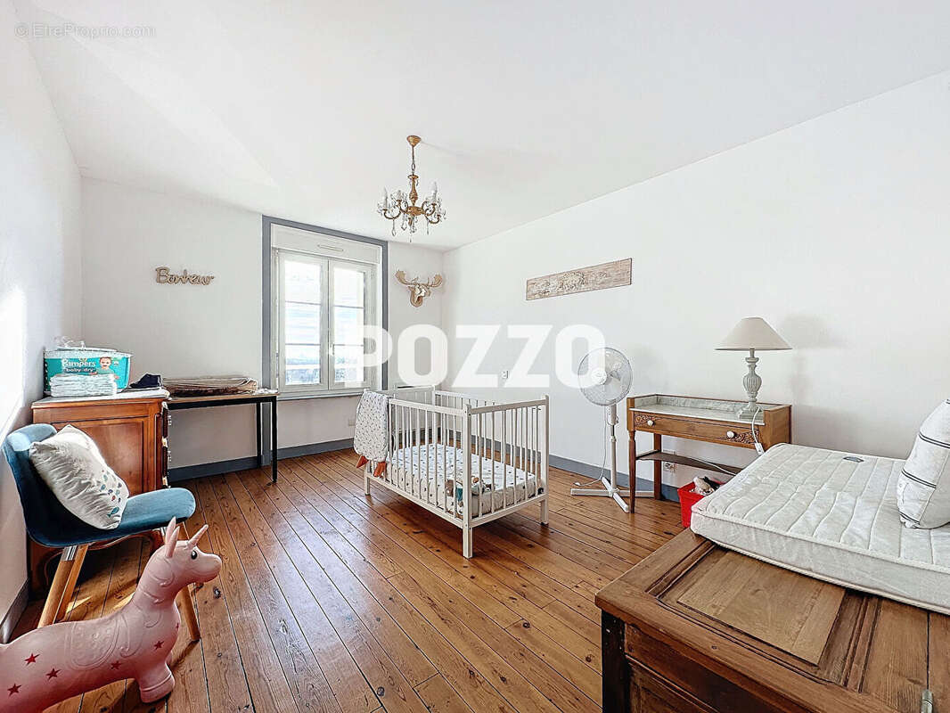 Maison à SAINT-JEAN-LE-THOMAS