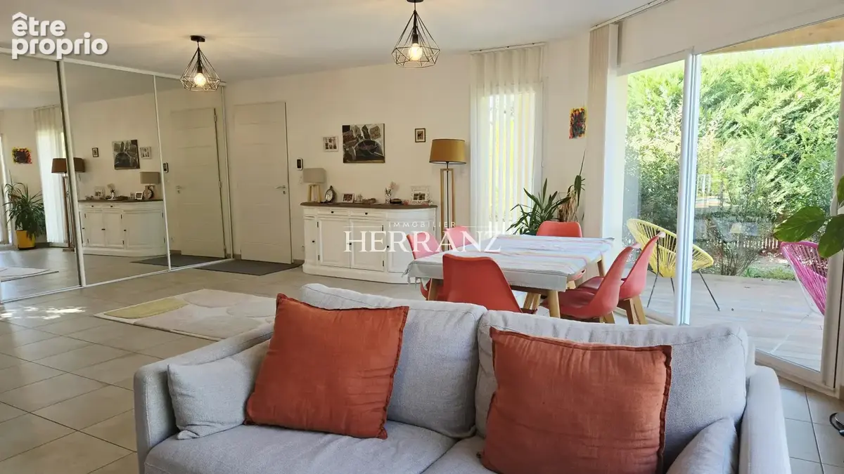 Maison aux prestations contemporaines 2019 - 120 m2 aec pisine et domotique - photo 6
