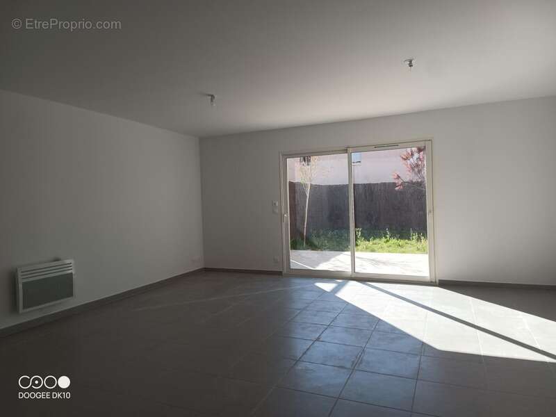 Maison à LA BASTIDONNE