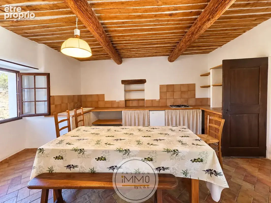 Mas provencal 280 m2 - propriete 4 hectares - oliveraie - photo 4