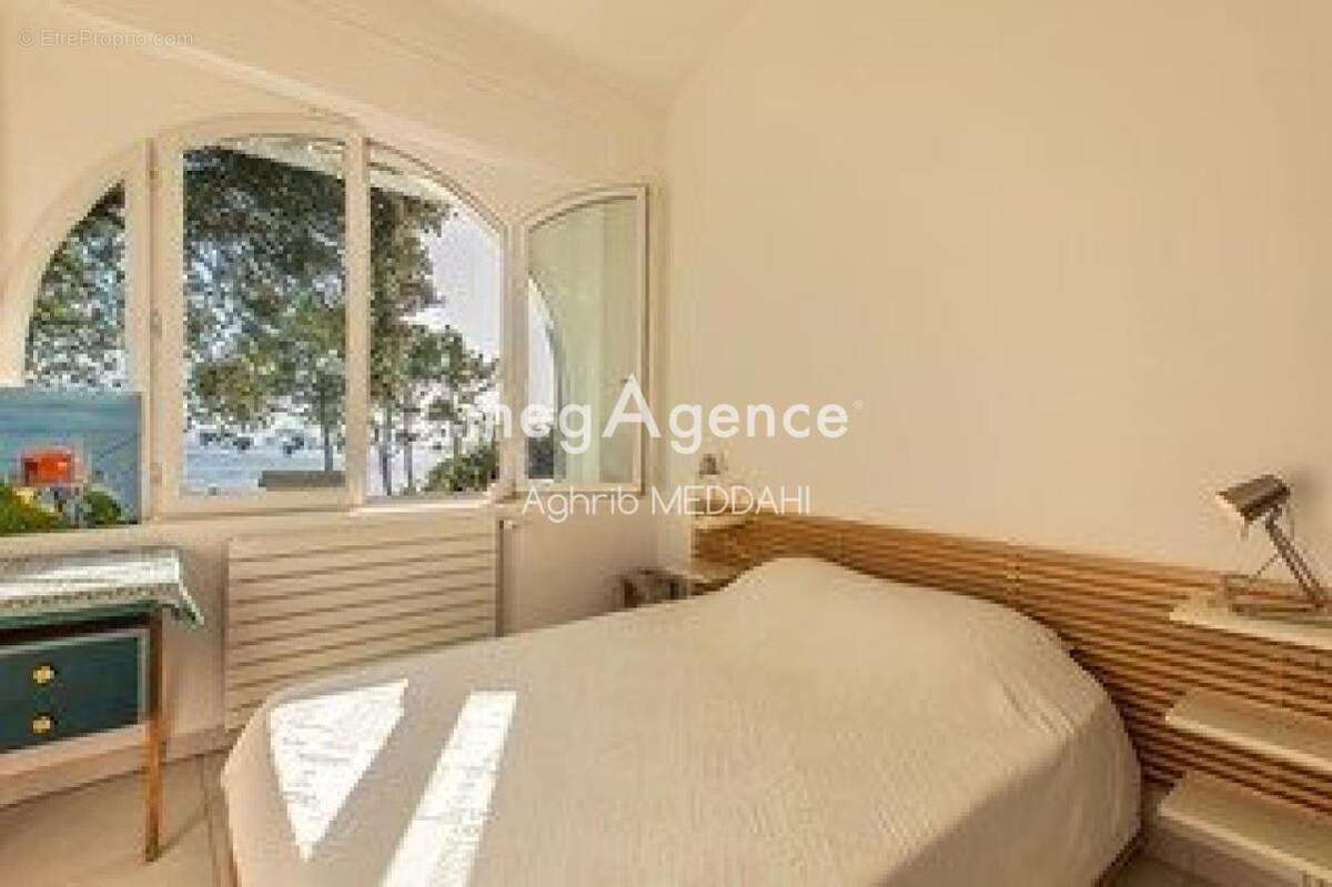 Maison à SAINT-GEORGES-DE-DIDONNE