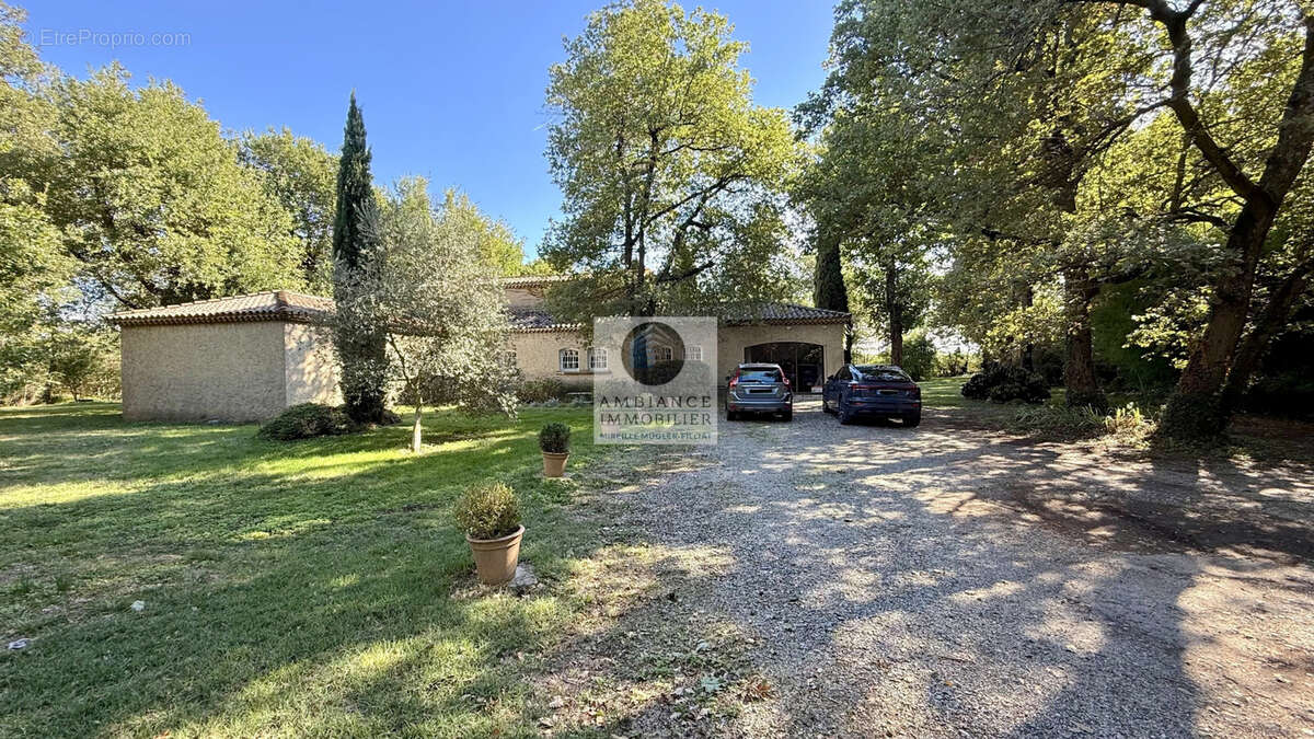 Maison en campagne dans un cadre verdoyant - photo 6