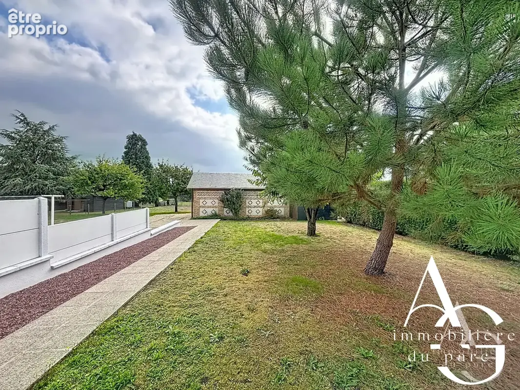 Maison 7 pièces 163 m² à vendre à Notre-Dame-De-Bliquetuit (76940) - photo 2