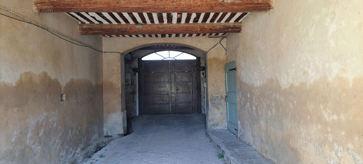 Mas a restaurer village de lagnes - photo 4