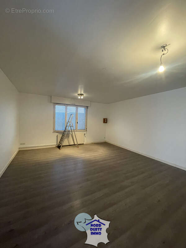 Appartement à HARDANGES