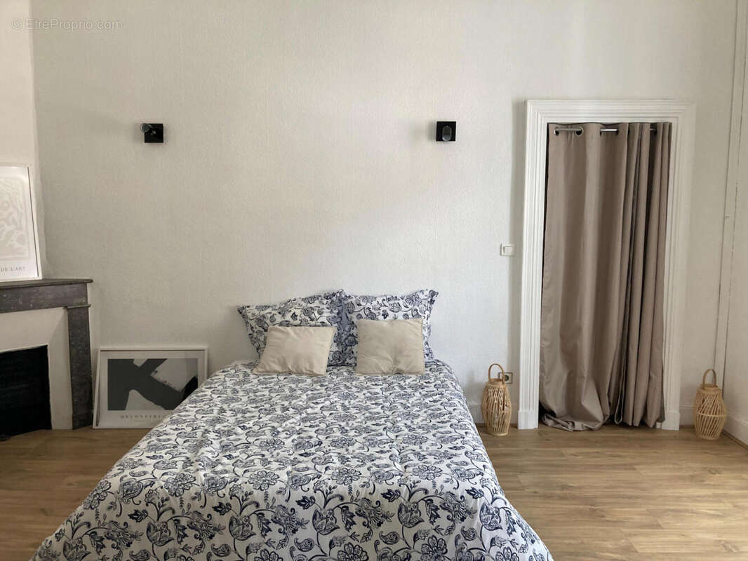 ch 3 - - Appartement à ARCAMBAL