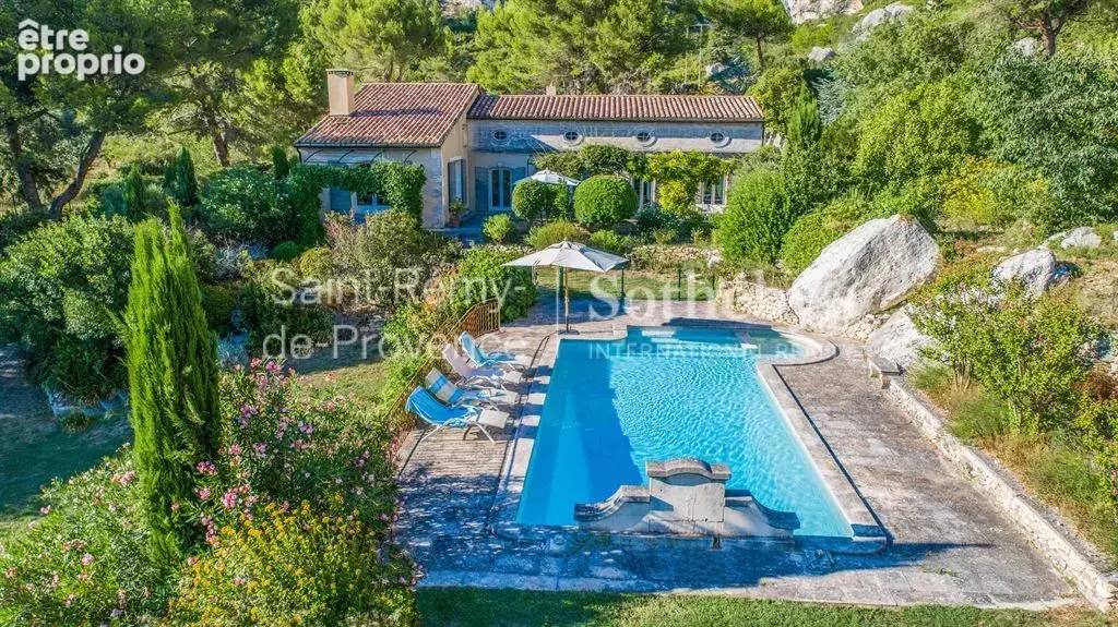 Propriété avec superbe vue située aux Baux de Provence - photo 2