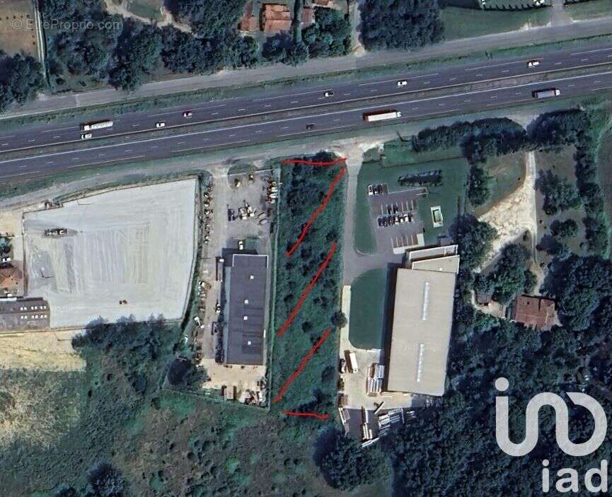 Photo 2 - Terrain à BEYCHAC-ET-CAILLAU