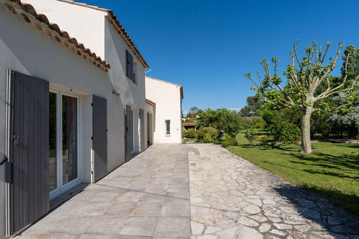 Maison à CABRIES