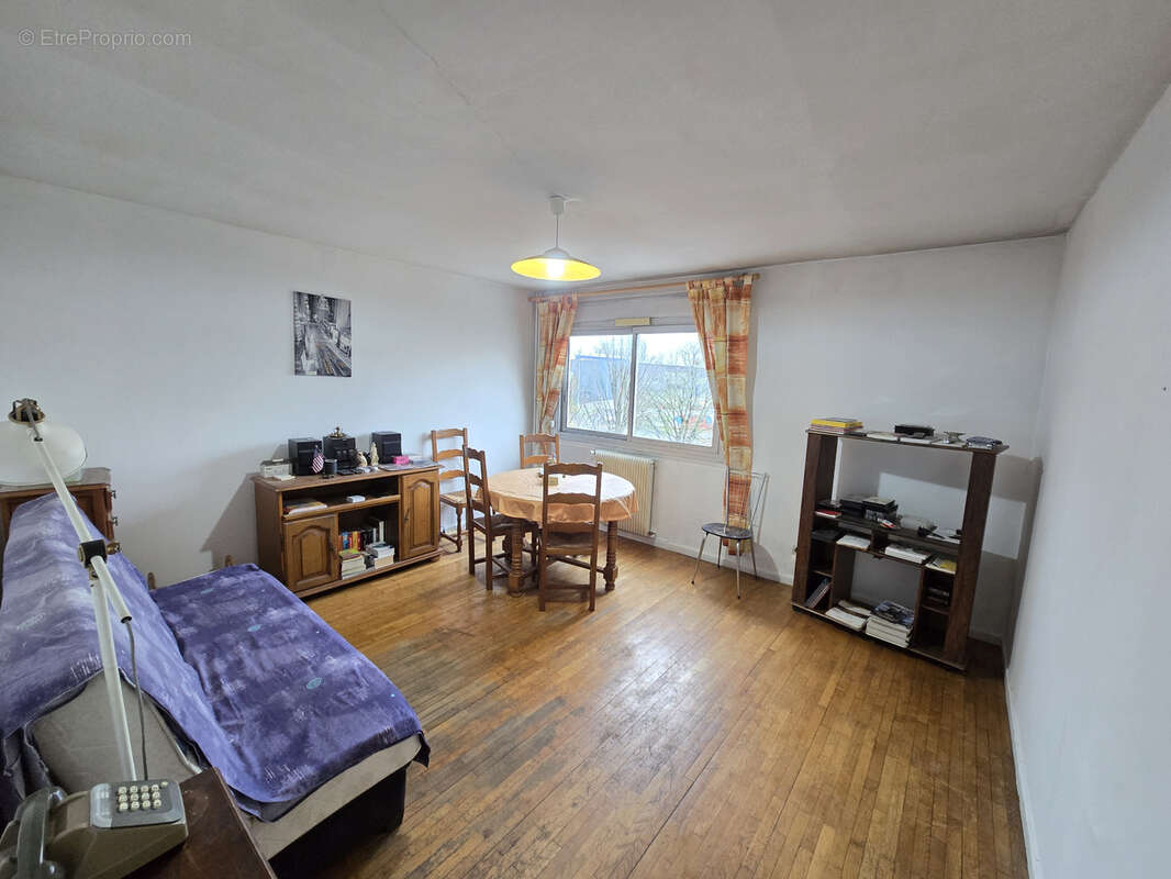 Appartement à LYON-8E