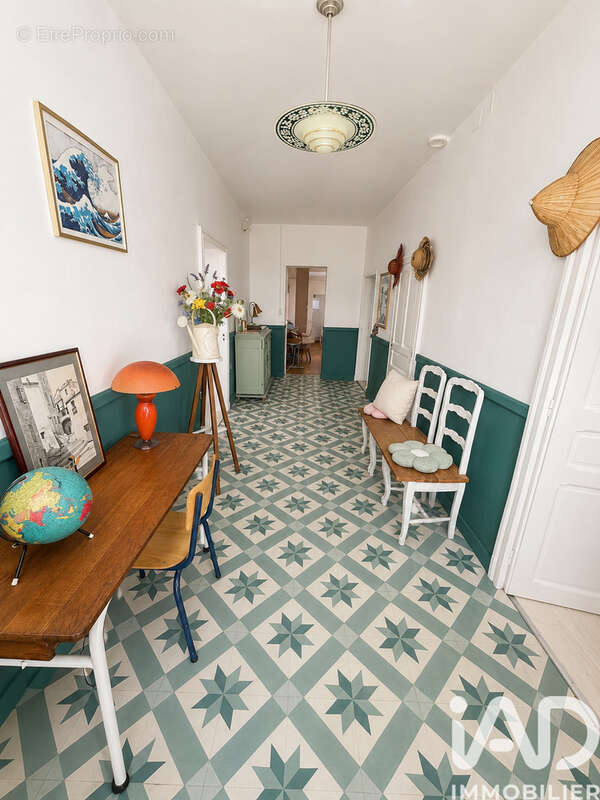 Maison 213 m² à Boudou  - photo 7
