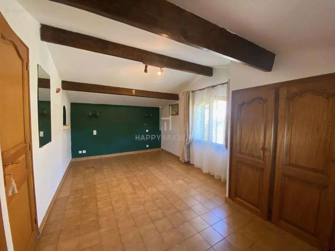 Maison à MAUSSANE-LES-ALPILLES