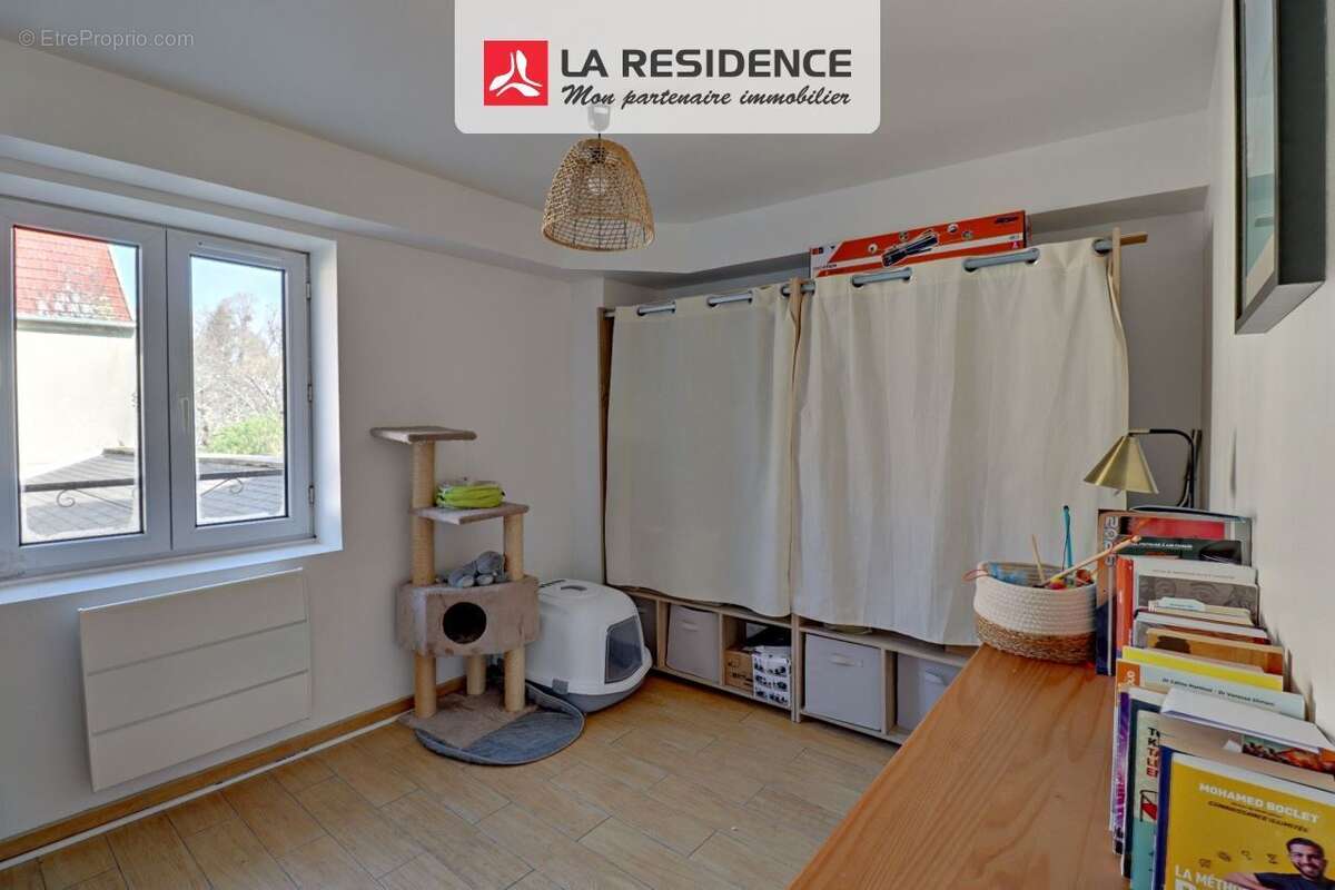 Appartement à MAGNY-EN-VEXIN
