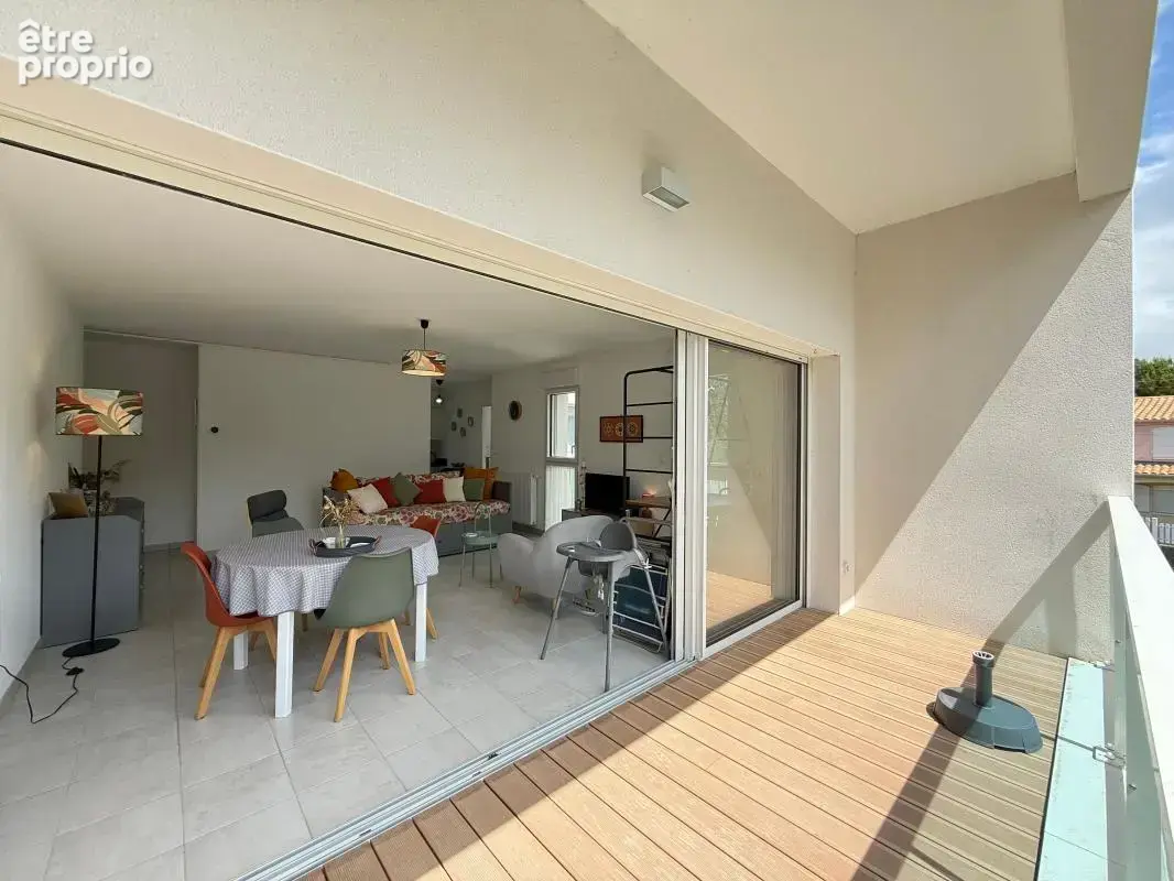 Superbe APPARTEMENT récent à 200 m Plage du Platin - photo 2