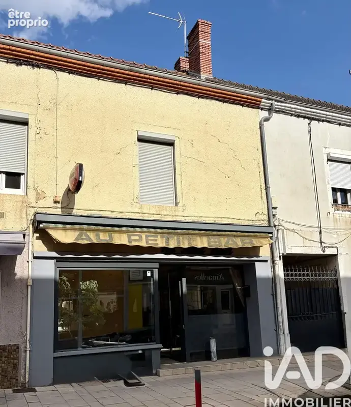 Photo 1 - Commerce à GUEUGNON