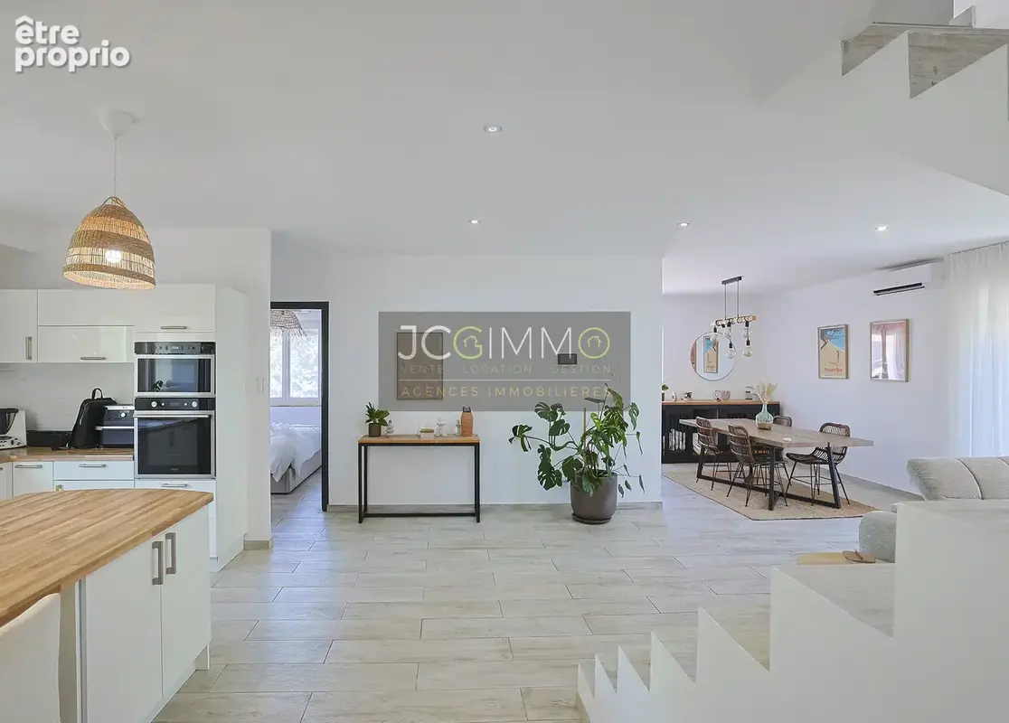 Maison composée de 3 appartements au Cap Brun - photo 37