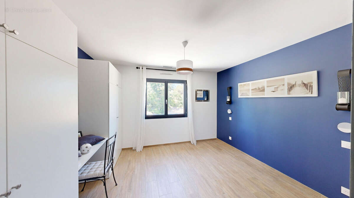 Maison Aubagne 4 pièce(s) 143 m2 - Aubagne - Fenestrelle - Agence spécialisée 9/10/11ème - photo 14