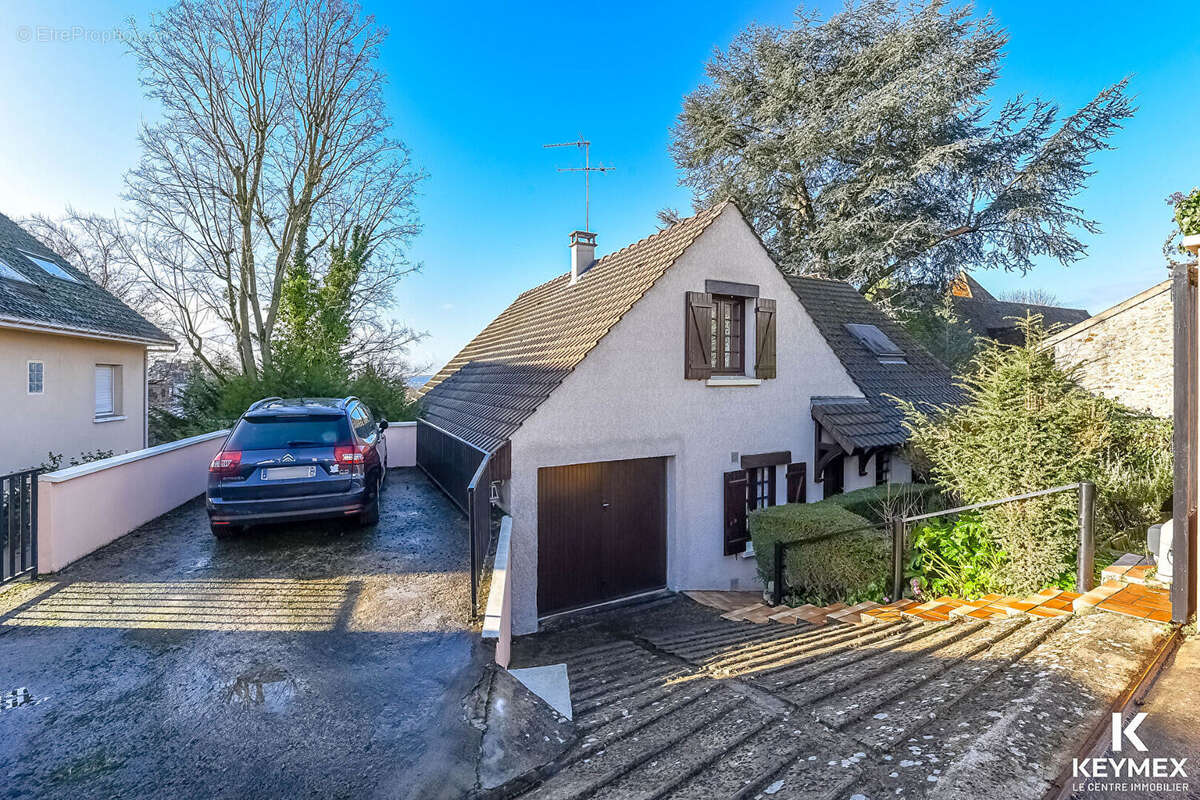Maison à CORMEILLES-EN-PARISIS