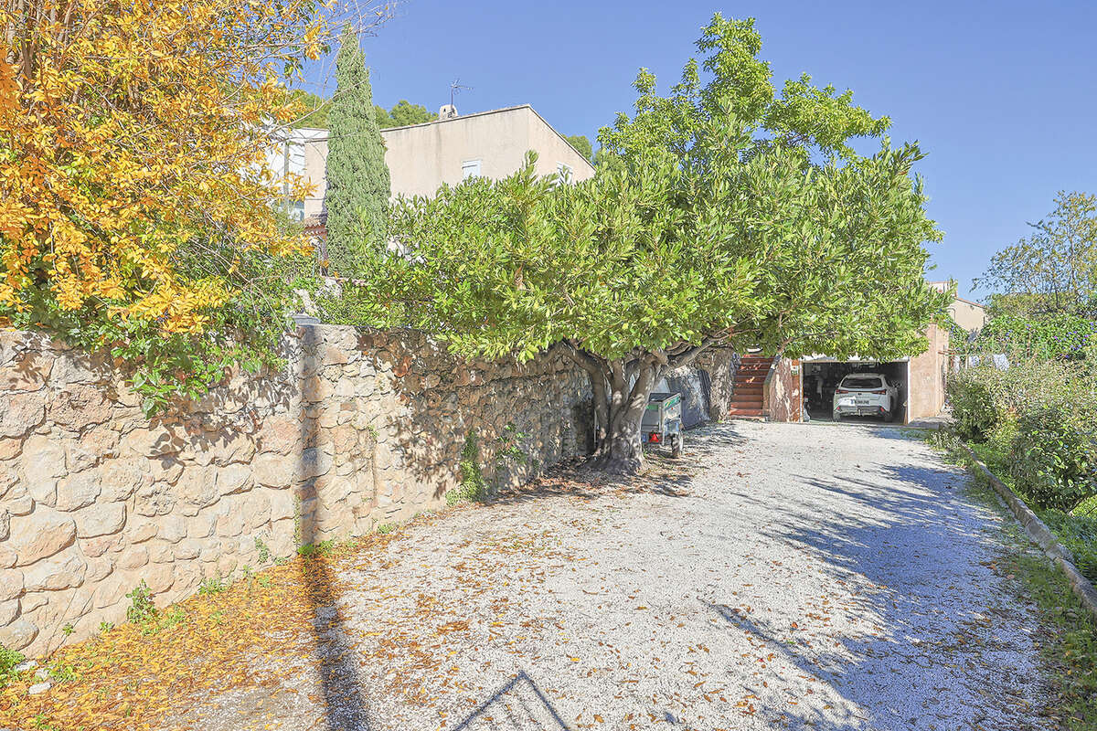 Maison à LA FARLEDE