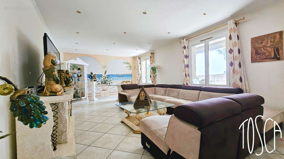 Maison à VITRY-SUR-SEINE