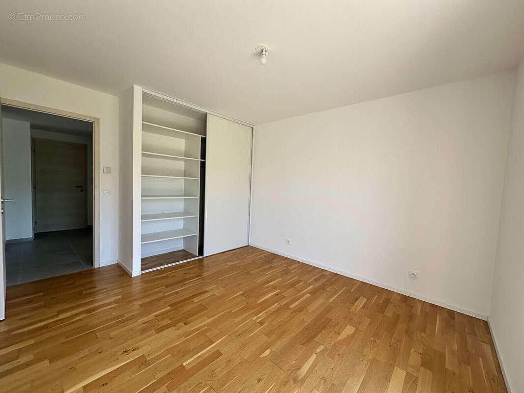 Reignier-Ésery - Magnifique Appartement en rez-de-jardin, dans un écrin de verdure proche du Golf - photo 4