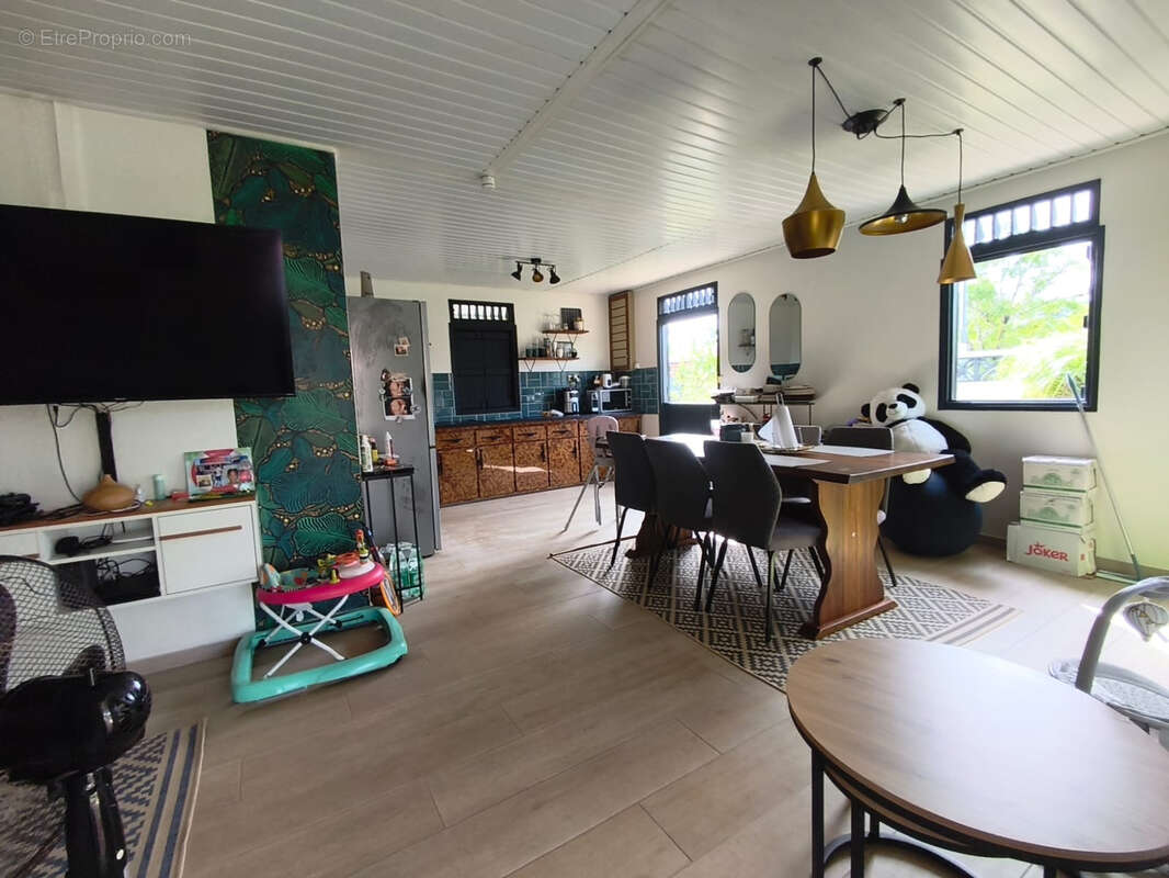 Maison  de ville de type 3 bis - stoupan - photo 4