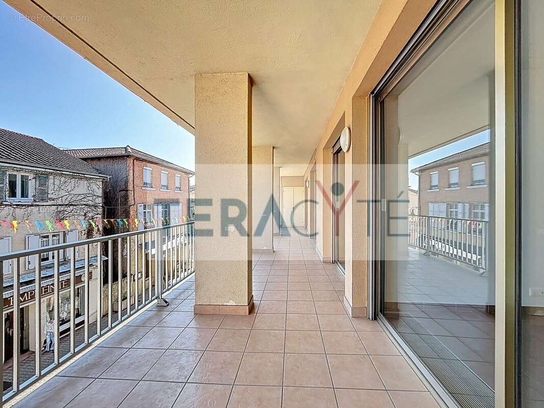 Appartement à VILLARS-LES-DOMBES