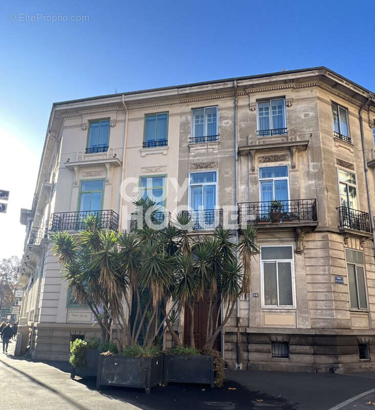 Appartement bourgeois, 5 pièces, 140 m² avec terrasse. A vendre à PERPIGNAN (66000) - photo 14