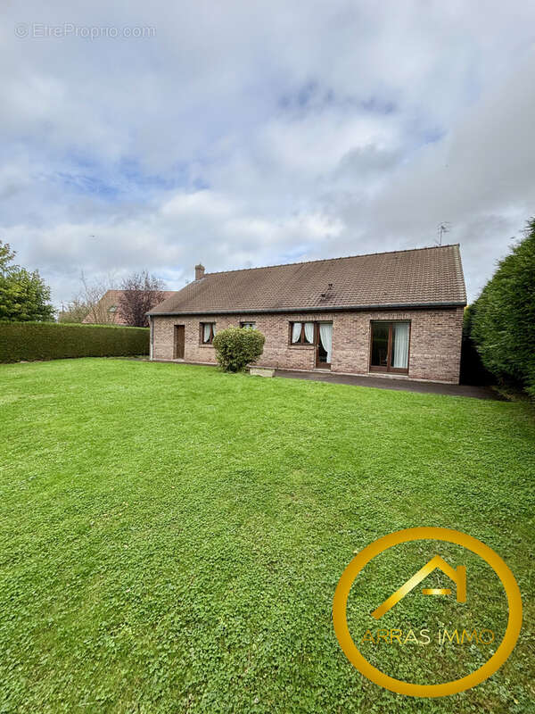 Maison à SAINTE-CATHERINE