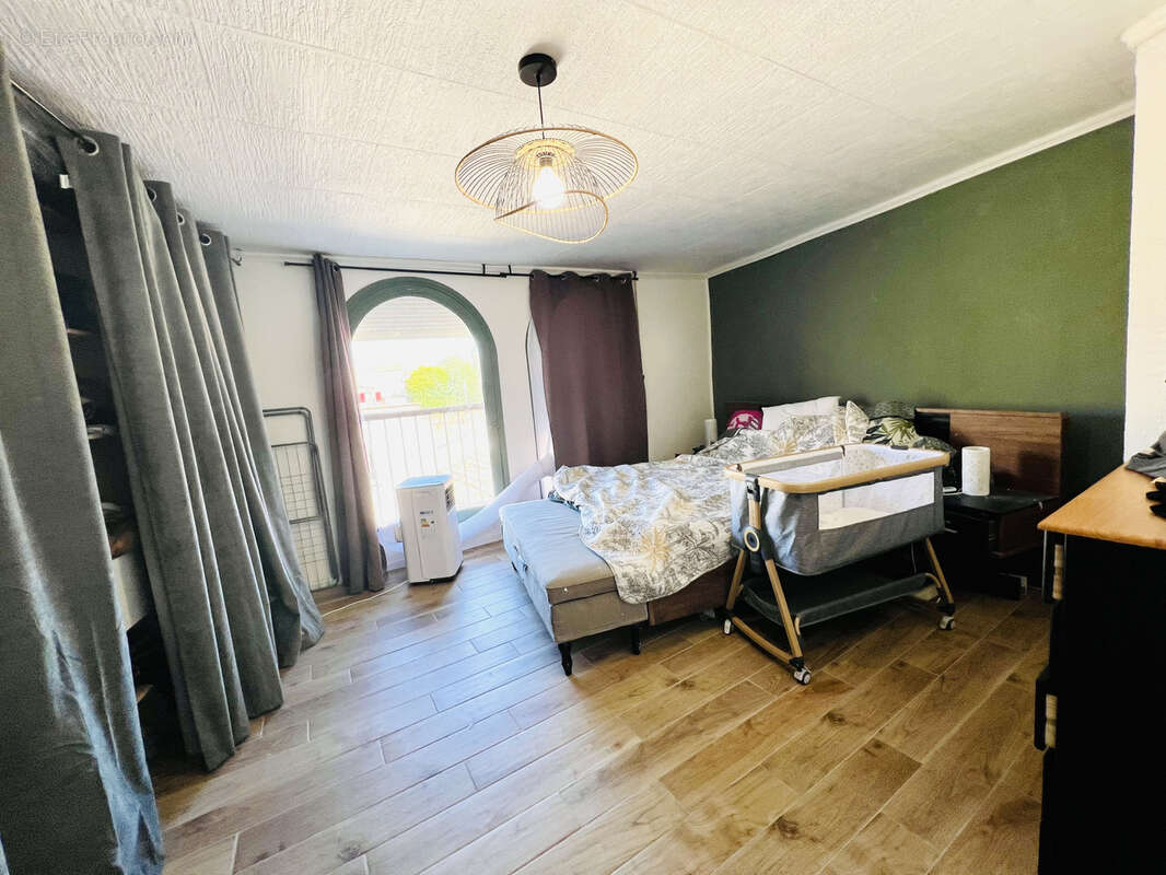 Vente maison de village R+1 de 80m2 avec cave de 40m2 - photo 7