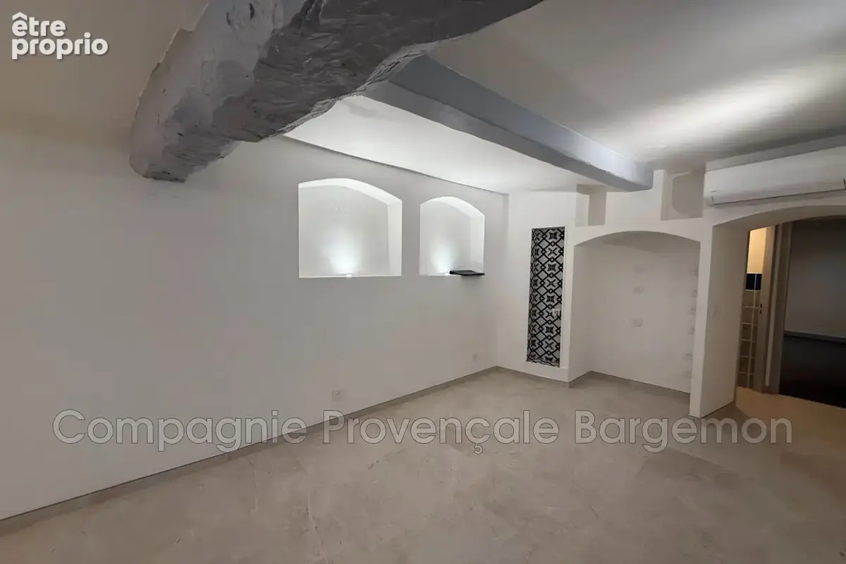 Appartement 2 pièces 55 m² à vendre à Bargemon (83830) - photo 3
