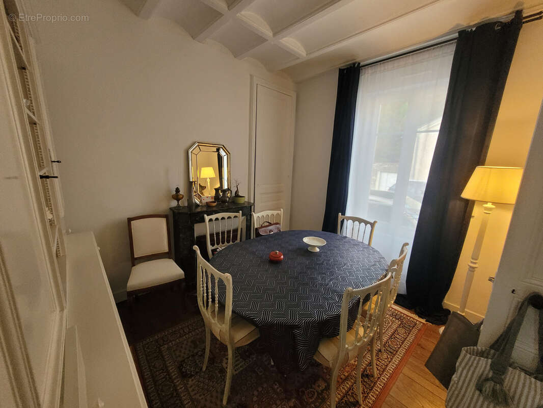 Maison à SABLE-SUR-SARTHE