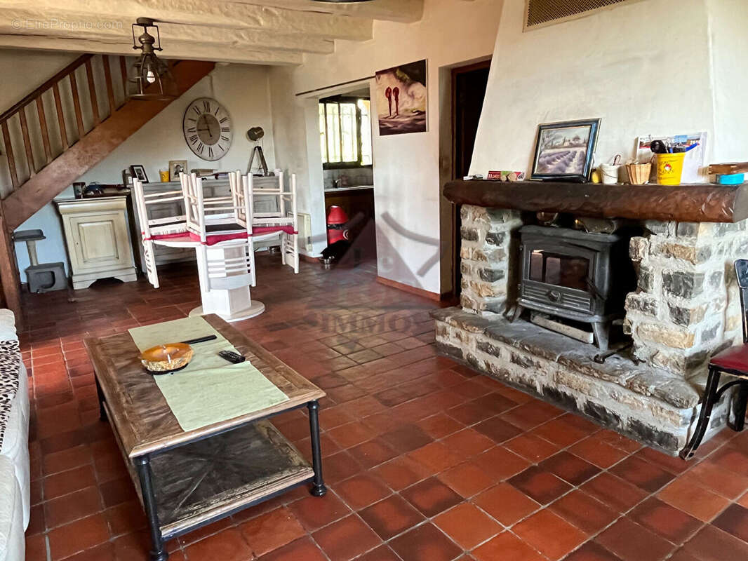 Maison sur les hauteurs de Saint-Ambroix - photo 3