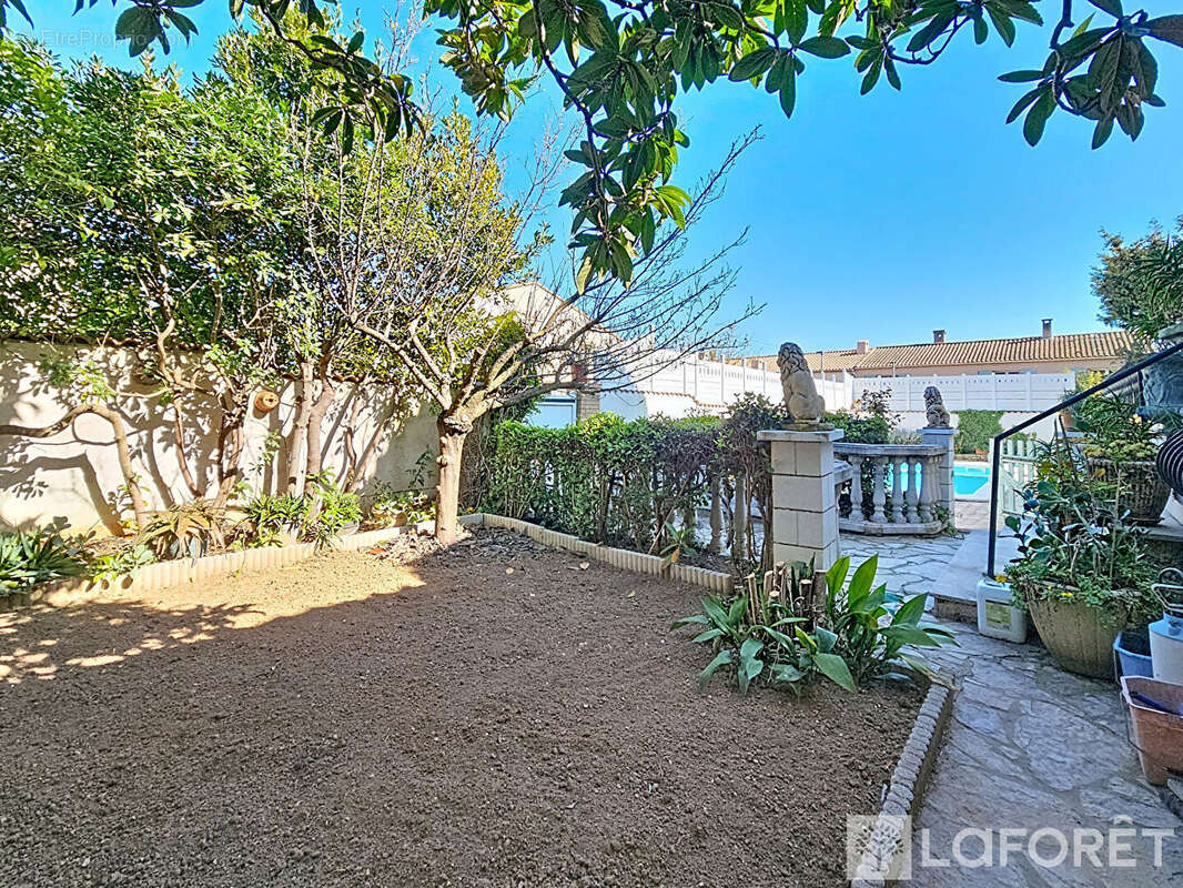 Maison Beziers 6 pièce(s) 154 m2 - photo 11