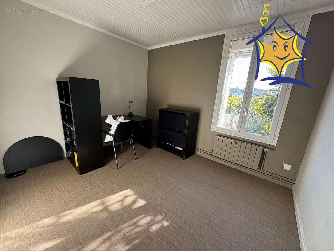 Maison à VIRY-CHATILLON