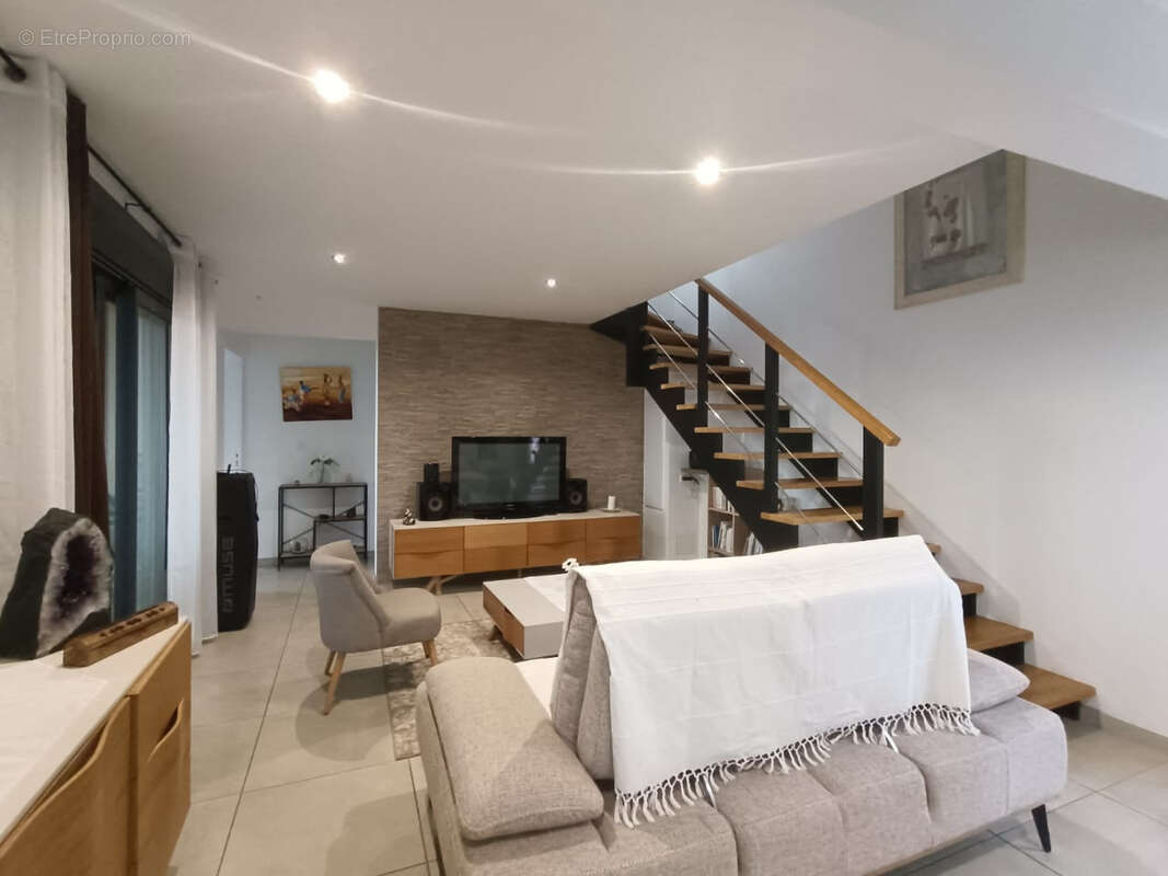 Maison à SAINT-JOSEPH