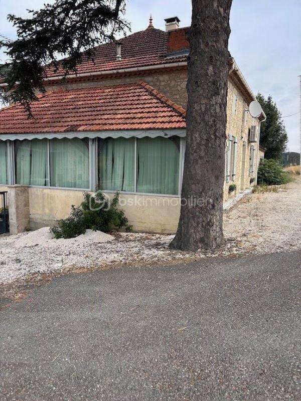 AV Maison en pierre dépendances terrain - photo 2