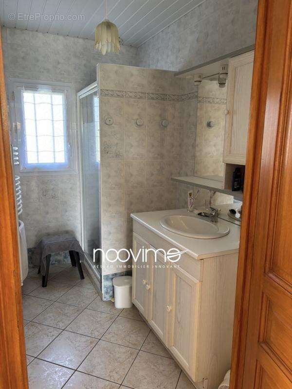 Maison à SAINTE-LUCE-SUR-LOIRE