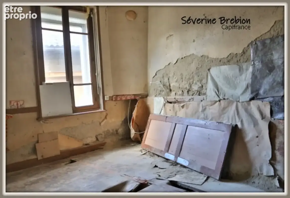 Maison à rénovée, 4 pièces, terrain attenant et non attenant LA MONNERIE LE MONTEL (63) - photo 4