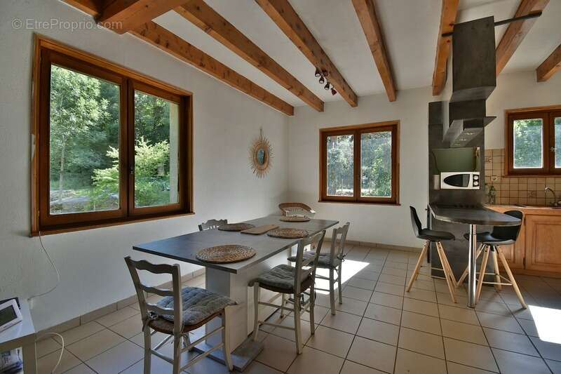 Maison à vendre 4 pièces SAINT MARTIAL (07) - photo 8