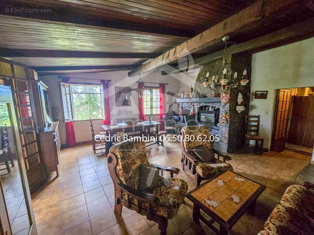 Maison à TOURVES