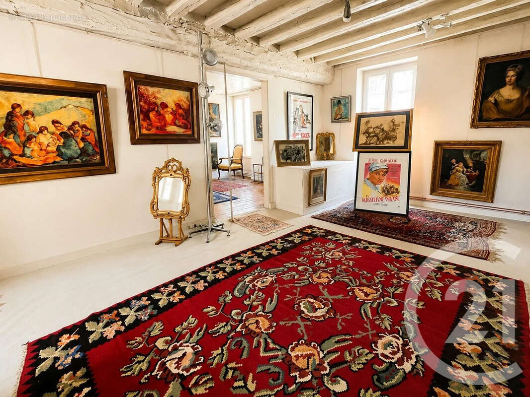 Maison 250 m² à Pontoise  - photo 6