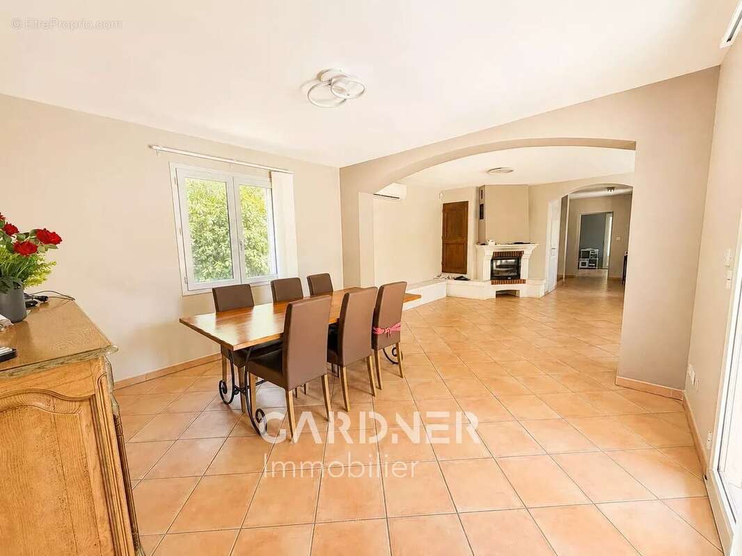 Maison à MARSEILLE-11E