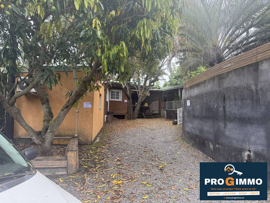 Commerce à LE TAMPON