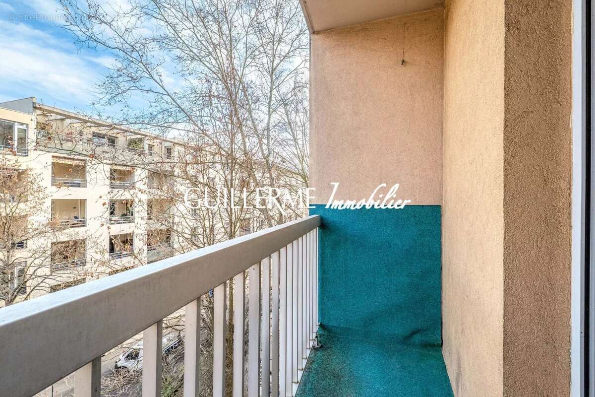 Appartement à LYON-9E