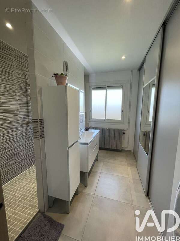 Photo 5 - Maison à COUTRAS