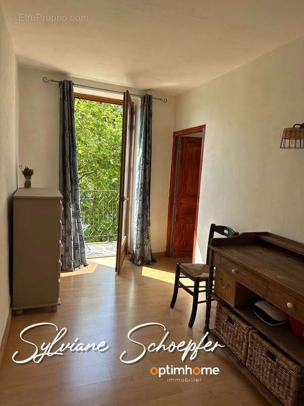 Maison à SAINT-PAUL-TROIS-CHATEAUX