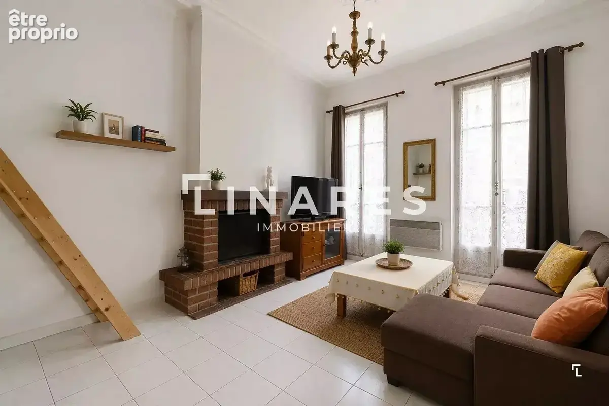 Appartement à MARSEILLE-6E