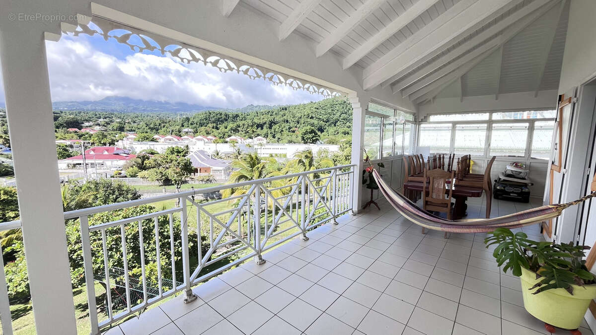 Villa piscine vue mer et montagne - photo 35